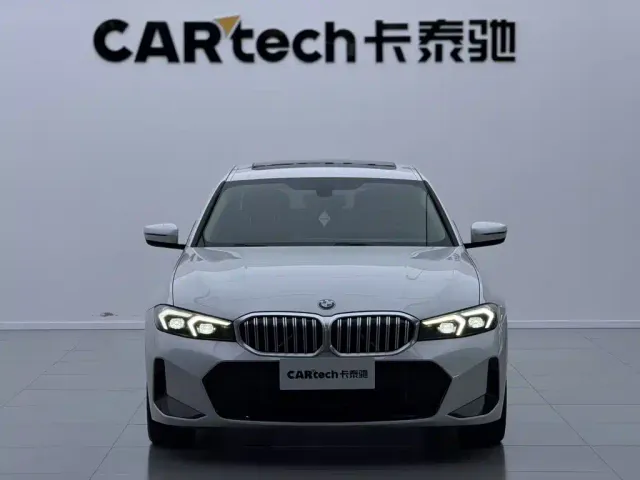 BMW 3 Series — Фото автомобиля 2