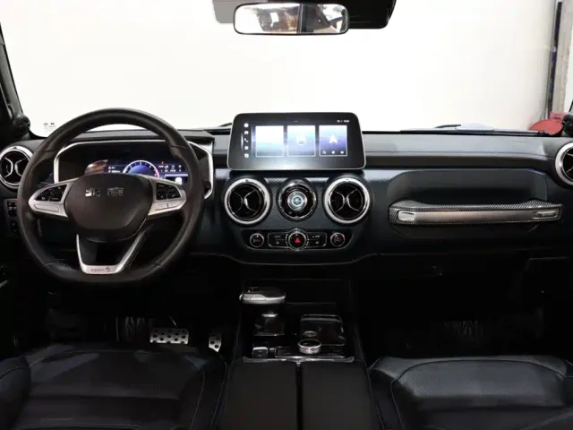 BAIC BJ40 — Фото автомобиля 12