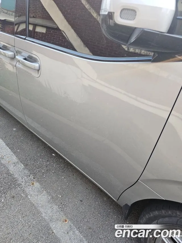 Hyundai Staria — Фото автомобиля 10