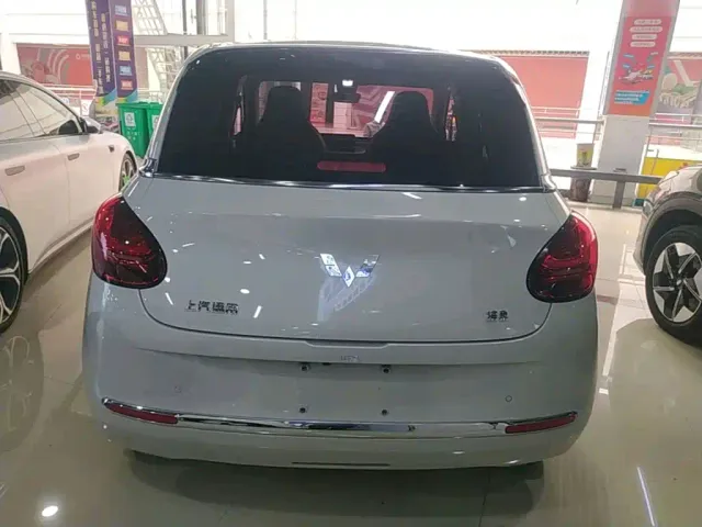 Wuling Bingo — Фото автомобиля 5