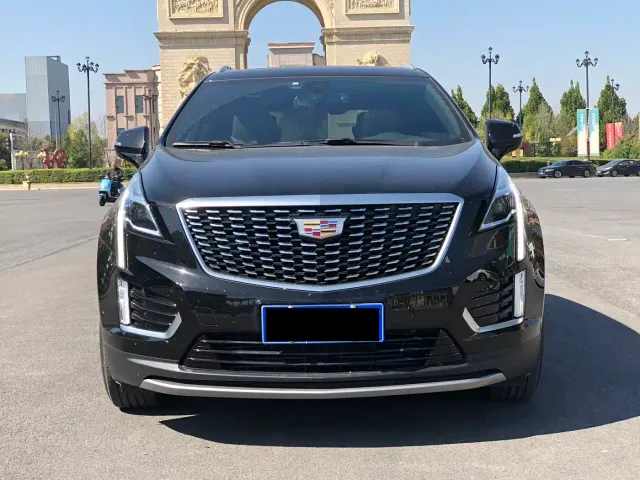Cadillac XT5 — Фото автомобиля 2