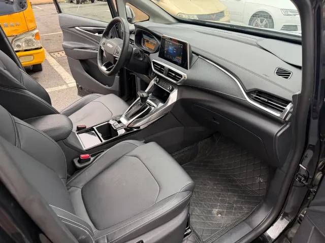 Maxus G50 — Фото автомобиля 16