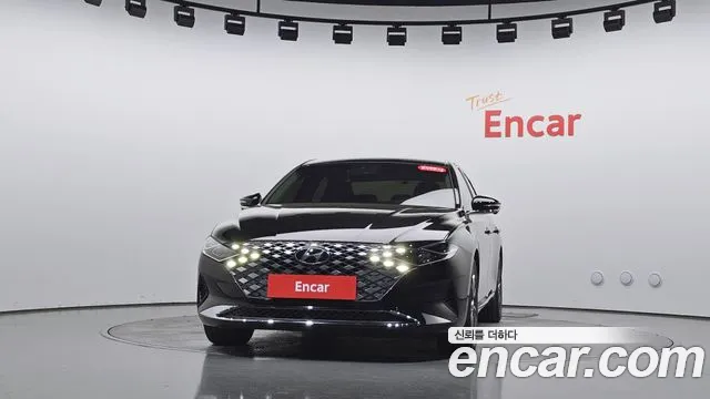 Hyundai Grandeur Grandeur (New) — Фото автомобиля 2