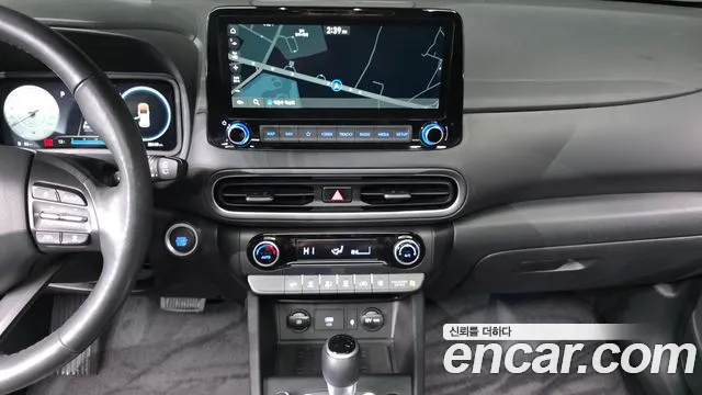 Hyundai Kona Новый Kona Бензин 1.6 Turbo 4WD — Фото автомобиля 15