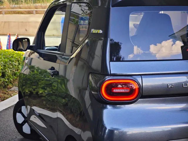 Wuling Hongguang Mini EV — Фото автомобиля 7