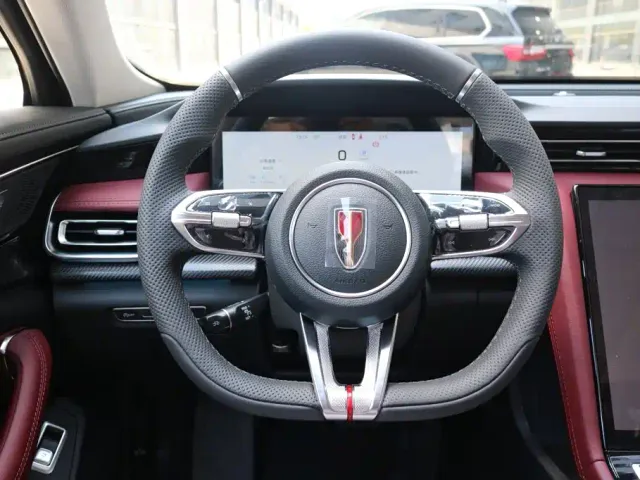 Hongqi Hongqi H5 2025 2.0T Automatic Mystic Shadow 2 Million Edition — Фото автомобиля 5