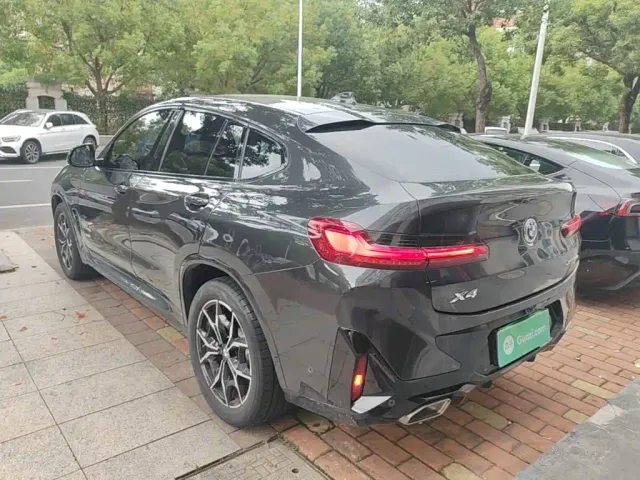 BMW X4 — Фото автомобиля 4
