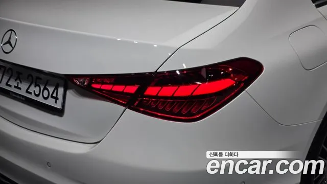 Mercedes-Benz C-Class W206 — Фото автомобиля 8