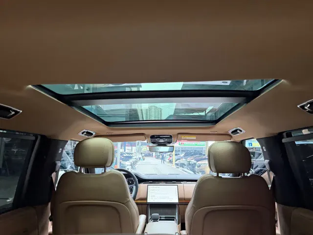 Land Rover Range Rover — Фото автомобиля 18