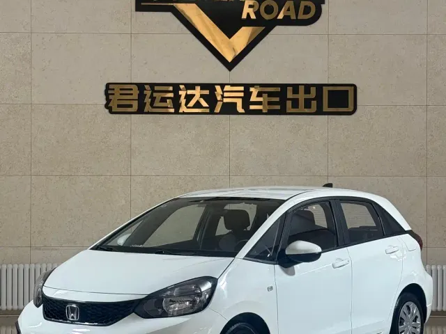 Honda Fit — Фото автомобиля 6