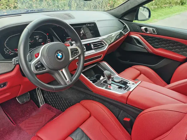 BMW X6 M — Фото автомобиля 13
