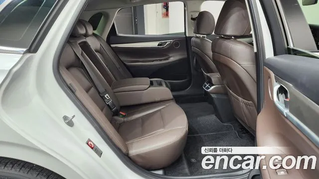 Hyundai Grandeur Новый Grandeur IG 3.0 LPi (Для проката) — Фото автомобиля 11