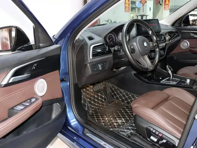 BMW 1 Series — Фото автомобиля 9