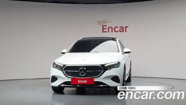 Mercedes-Benz E-Class W214 — Фото автомобиля 3