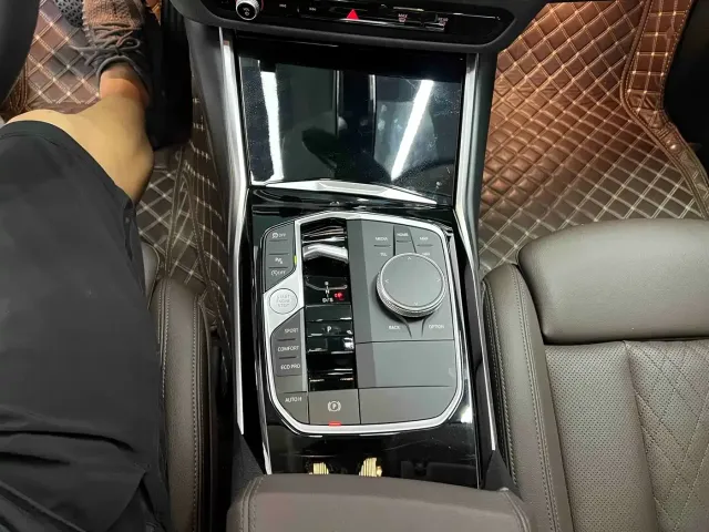 BMW 3 Series — Фото автомобиля 13
