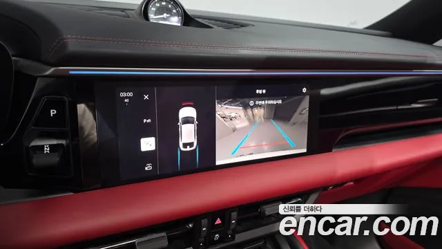 Porsche Macan Electric — Фото автомобиля 20