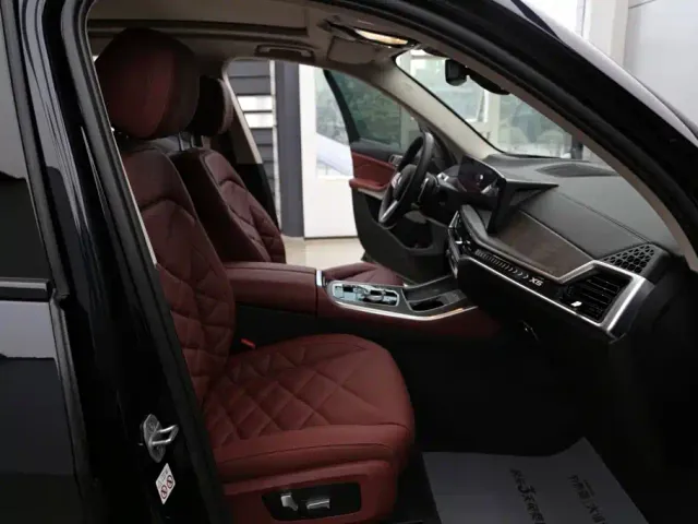 BMW X5 — Фото автомобиля 23