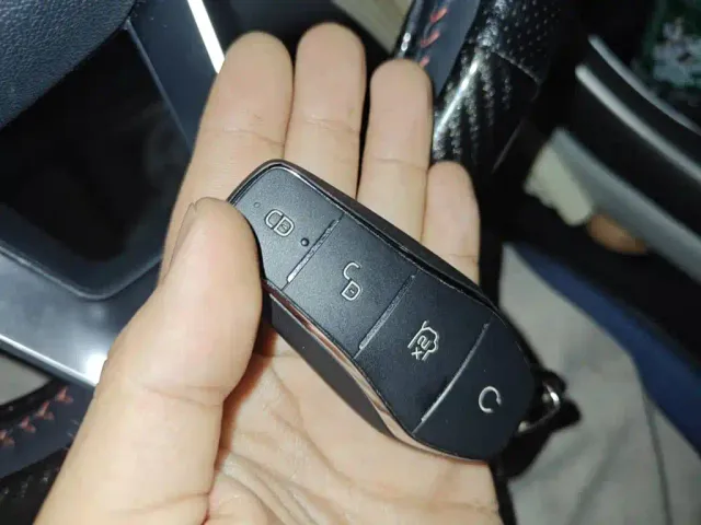 BYD Qin PLUS — Фото автомобиля 9
