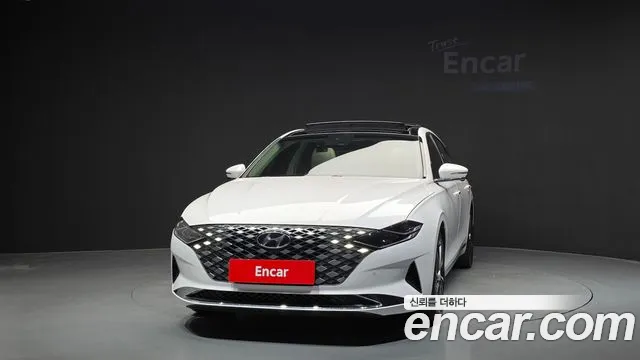 Hyundai Grandeur Grandeur (New) — Фото автомобиля 3