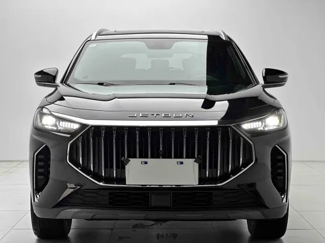Jetour X70 Plus — Фото автомобиля 2