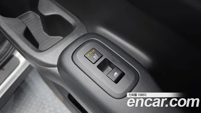 Hyundai Santafe Santa Fe (MX5) Бензин 2.5T 4WD — Фото автомобиля 19