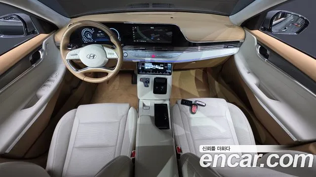 Hyundai Grandeur New — Фото автомобиля 10