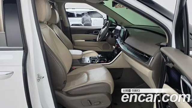 Kia Carnival 4th Gen — Фото автомобиля 16