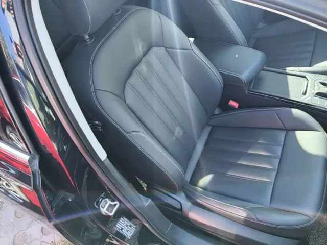 Volkswagen Passat — Фото автомобиля 24