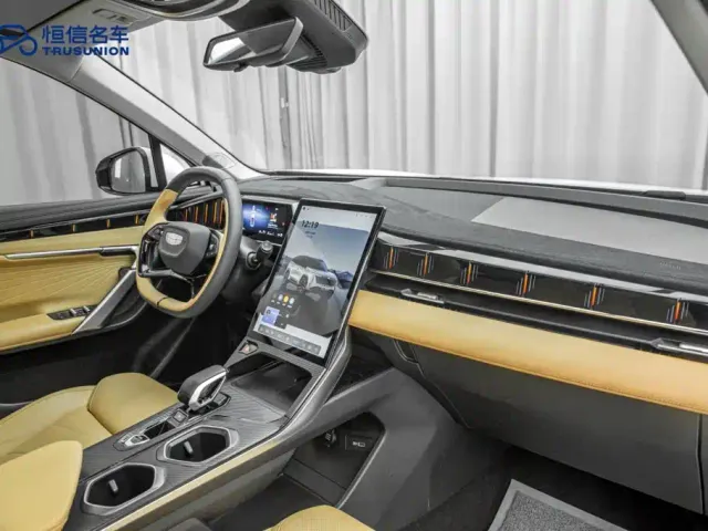 Geely Boyue L — Фото автомобиля 14