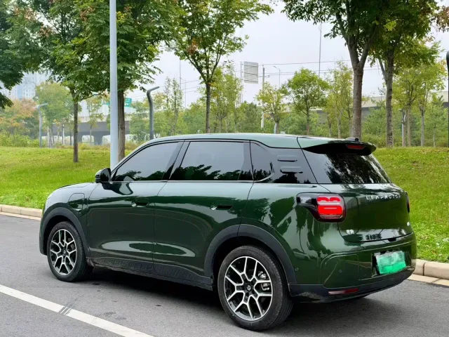 Leapmotor A10 — Фото автомобиля 9