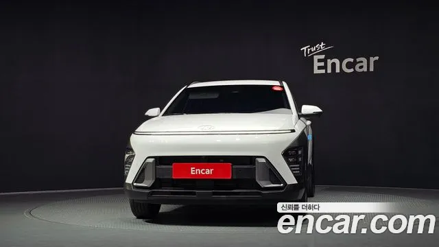 Hyundai Kona SX2 — Фото автомобиля 3