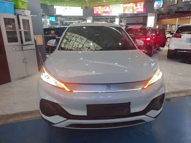 BYD Yuan PLUS — Фото автомобиля 2