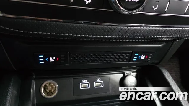KG_Mobility_Ssangyong Rexton Новый Rexton Sport Дизель 2.2 4WD — Фото автомобиля 13