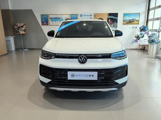 Volkswagen Tharu — Фото автомобиля 2