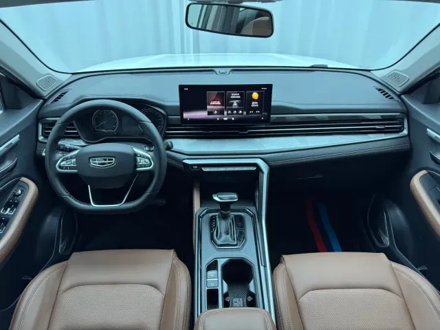 Geely Vision X6 — Фото автомобиля 14