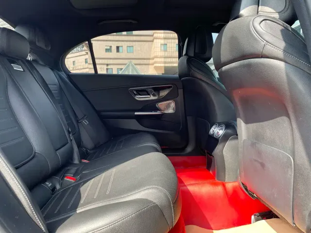 Mercedes-Benz C-Class — Фото автомобиля 13