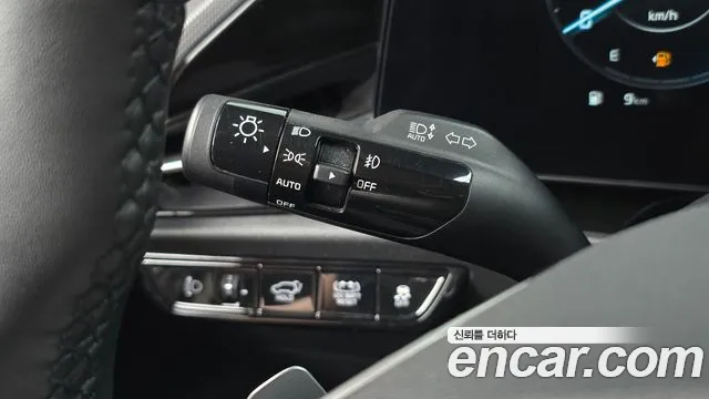 Kia Niro The All New Niro Signature — Фото автомобиля 28
