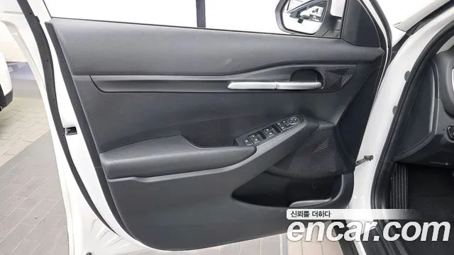 Kia Seltos New — Фото автомобиля 13