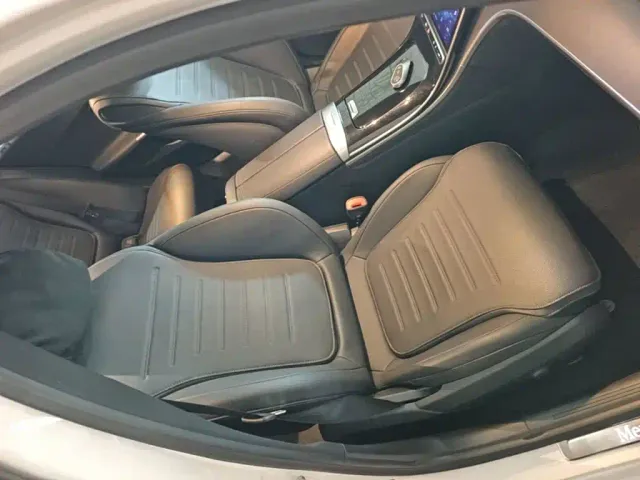 Mercedes-Benz C-Class — Фото автомобиля 24