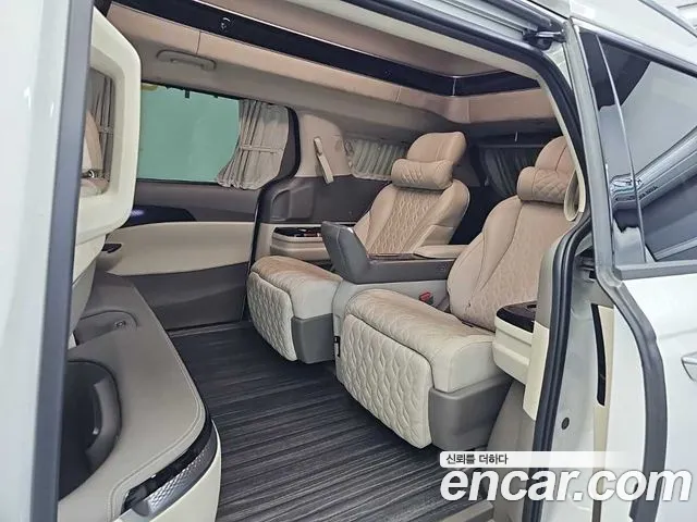 Kia Carnival 4th Gen — Фото автомобиля 12
