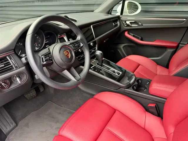 Porsche Macan — Фото автомобиля 7