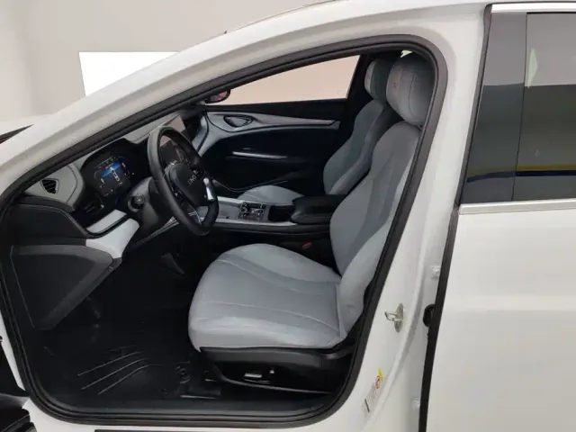 BYD Seal — Фото автомобиля 9