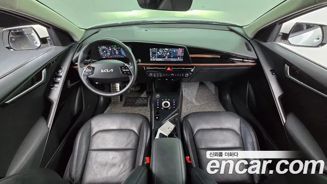 Kia Niro New — Фото автомобиля 10