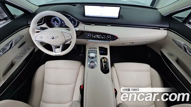 Genesis GV70 — Фото автомобиля 10