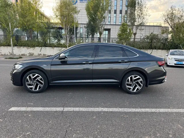 Volkswagen Sagitar — Фото автомобиля 4