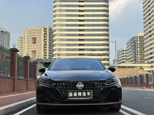 Nissan Teana — Фото автомобиля 2