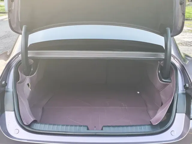Xiaomi Auto Xiaomi SU7 2024 AWD Extended Range Advanced Smart Driving Max Edition — Фото автомобиля 9