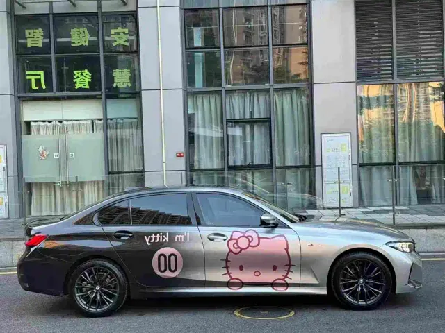 BMW 3 Series — Фото автомобиля 4