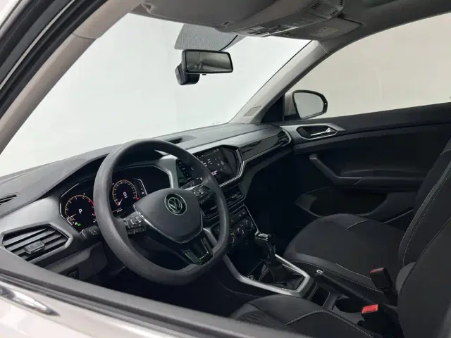 Volkswagen T-Cross — Фото автомобиля 13