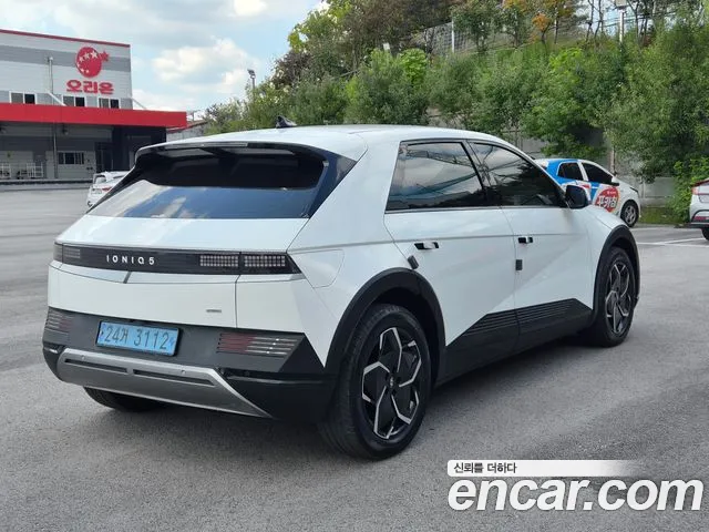 Hyundai Ioniq 5 — Фото автомобиля 2